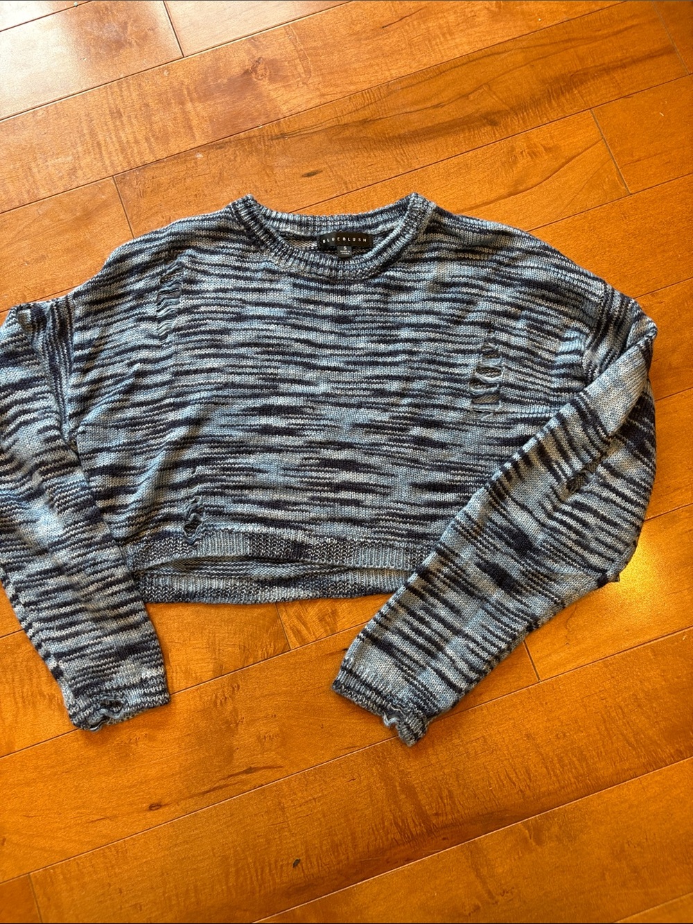 Sweater Cropped Distressed Junior Girls